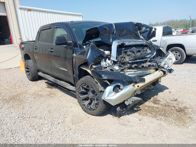 Salvage Toyota Tundra Image
