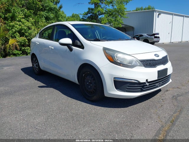 Salvage Kia Rio Image
