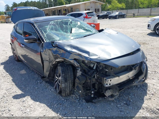 Salvage Nissan Maxima Image