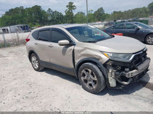 Salvage Honda CR-V Image