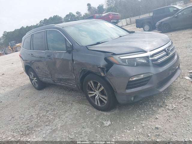 Salvage Honda Pilot Image