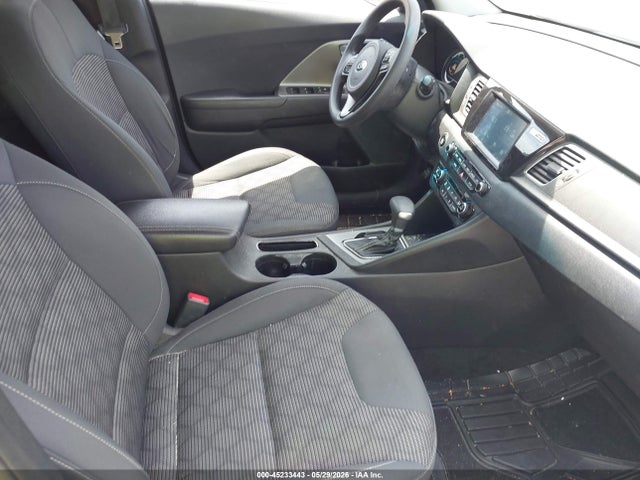 Kia Niro Lx