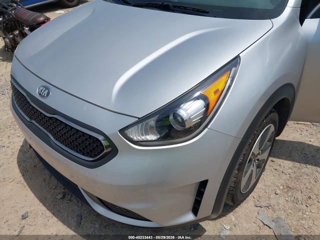 Kia Niro Lx