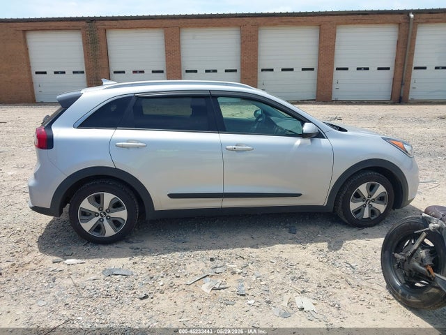 Kia Niro Lx