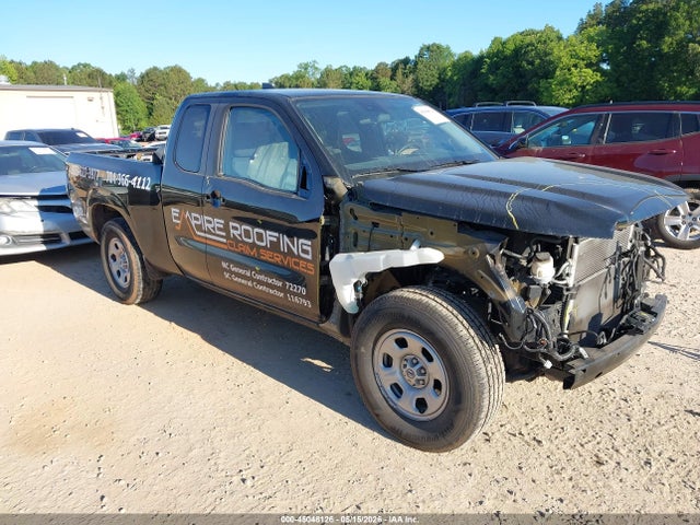 Salvage Nissan Frontier Image