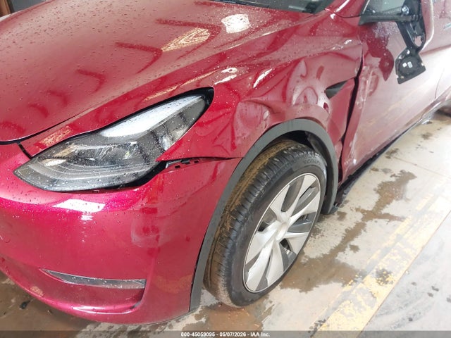 Tesla Model Y Long Range Dual Motor All-wheel Drive