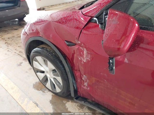 Tesla Model Y Long Range Dual Motor All-wheel Drive