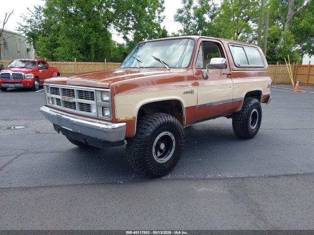 Salvage GMC Jimmy Image