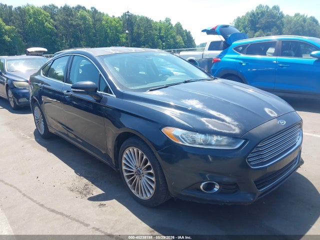 Salvage Ford Fusion Image
