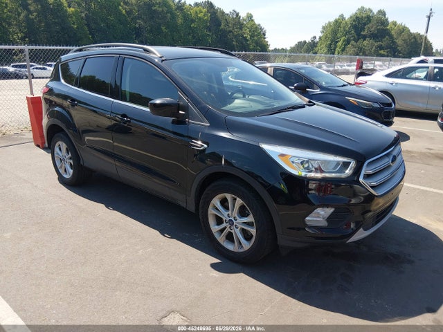 Salvage Ford Escape Image