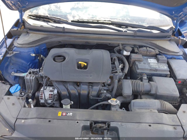 Hyundai ELANTRA Sel