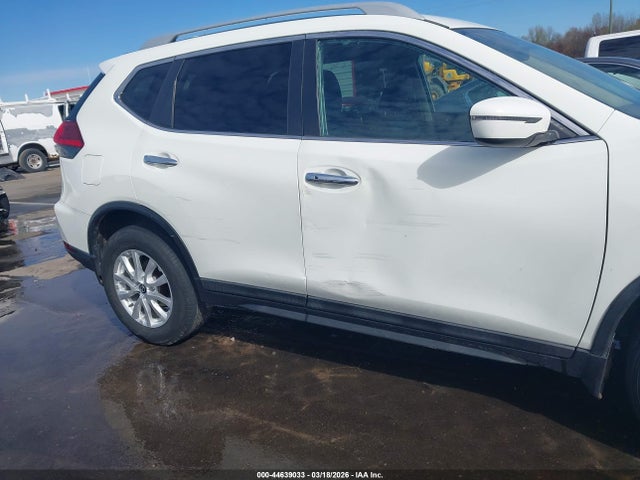 Nissan Rogue Sv