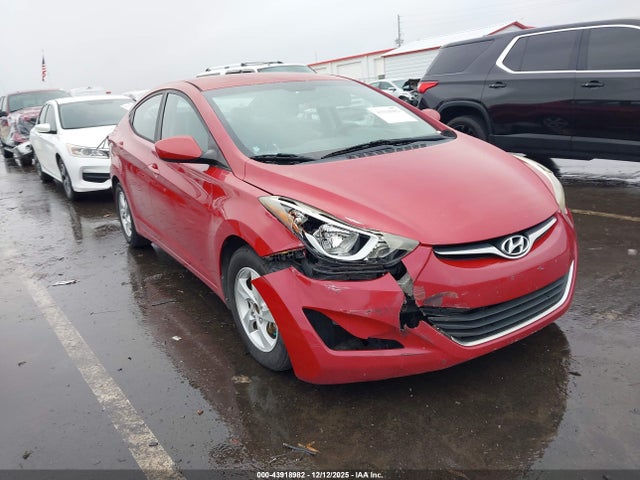 Salvage Hyundai ELANTRA Image