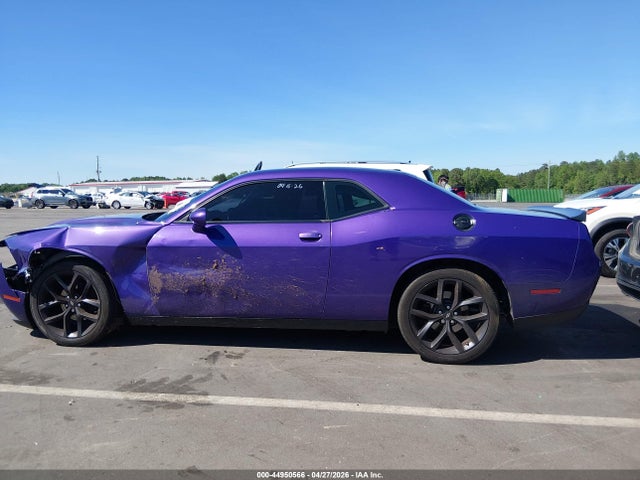 Dodge Challenger Sxt