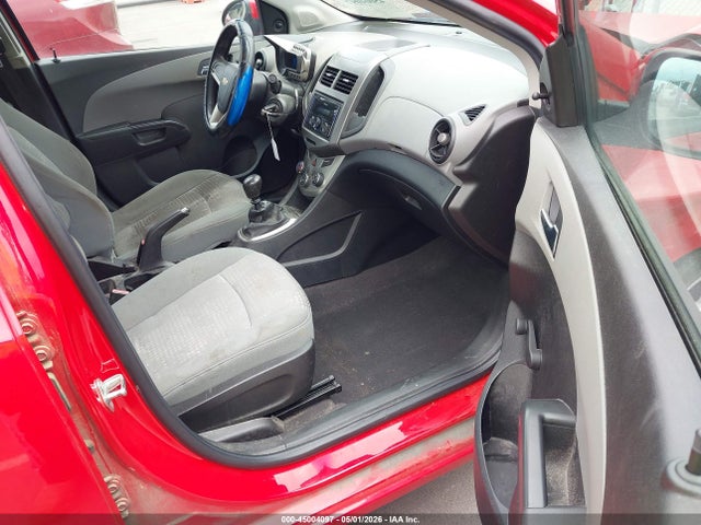 Chevrolet Sonic 1ls