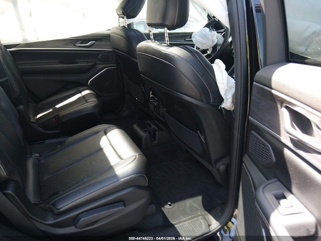 Jeep Grand Cherokee Limited 4x2