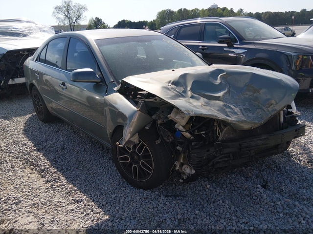 Salvage Hyundai SONATA Image