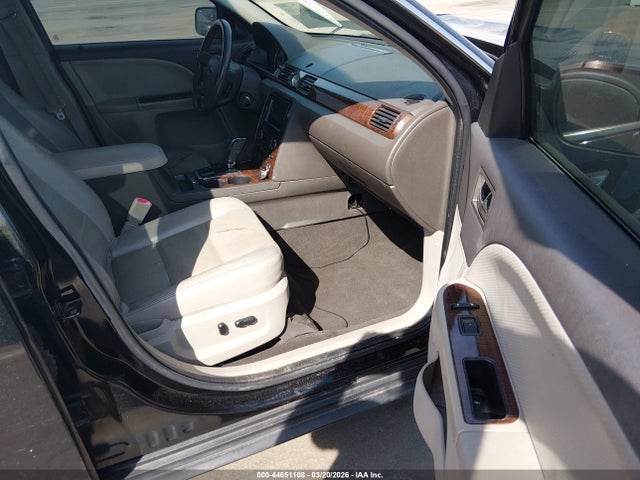 Ford Taurus Limited