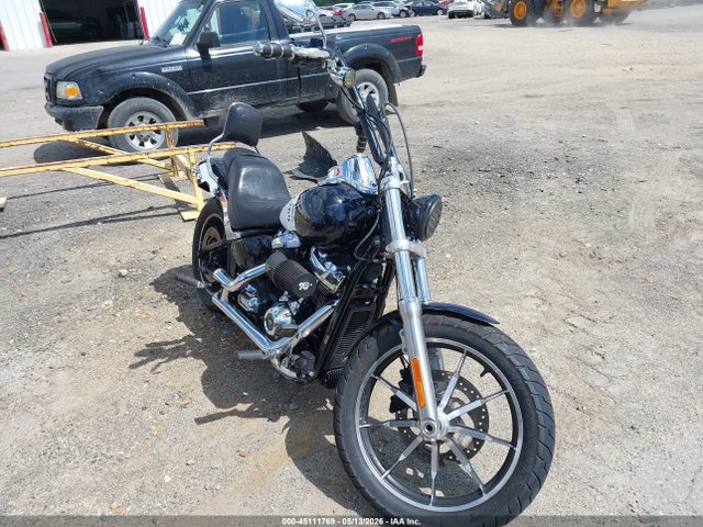 Salvage Harley-Davidson Fxlr Image