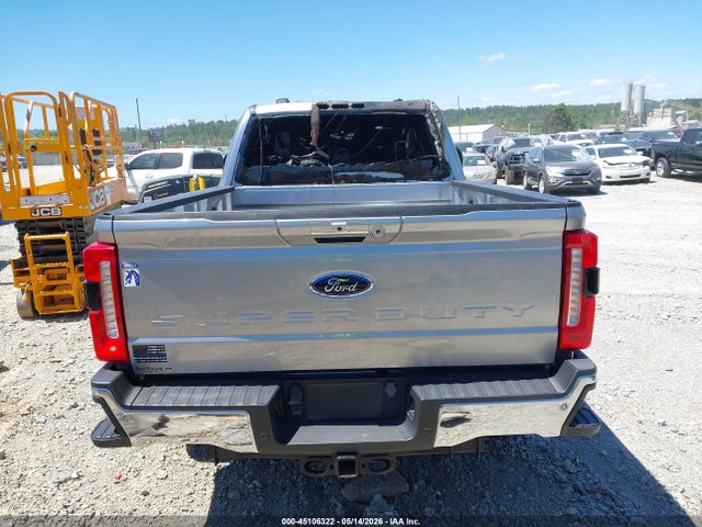 Ford F-350 Lariat