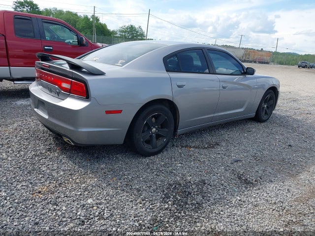 Dodge Charger Se