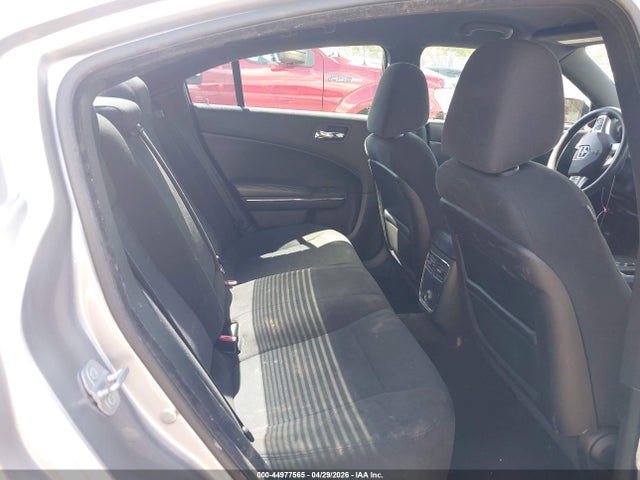 Dodge Charger Se