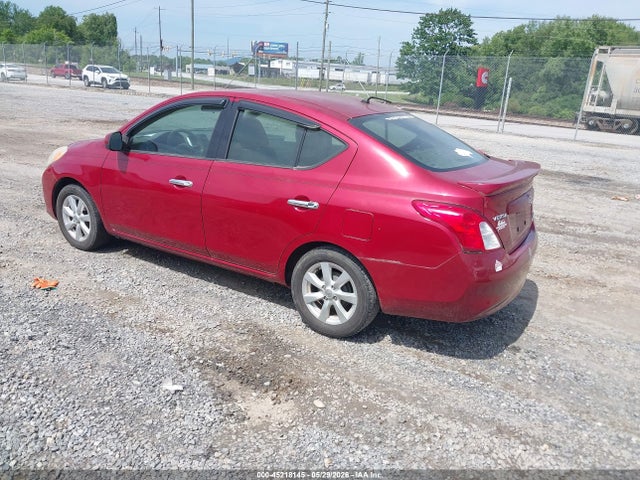 Nissan Versa 1.6 Sv