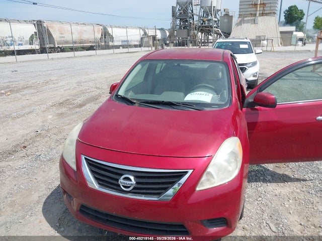 Nissan Versa 1.6 Sv