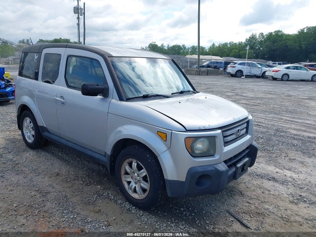 Salvage Honda Element Image