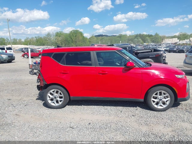 Kia Soul Lx