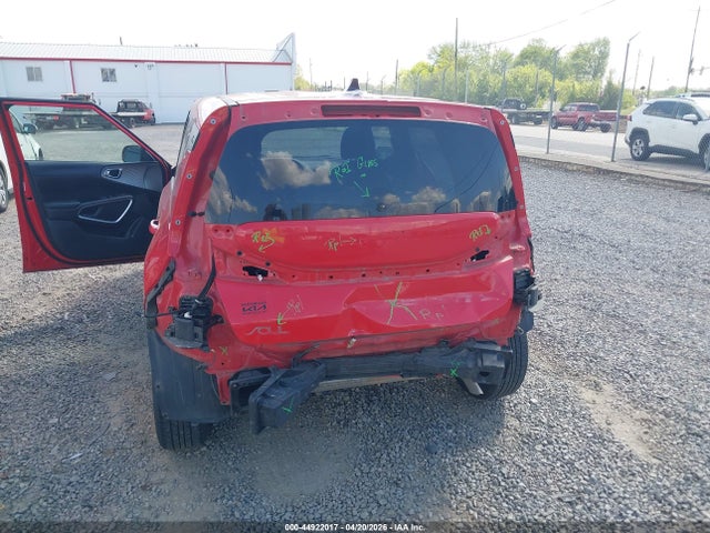 Kia Soul Lx