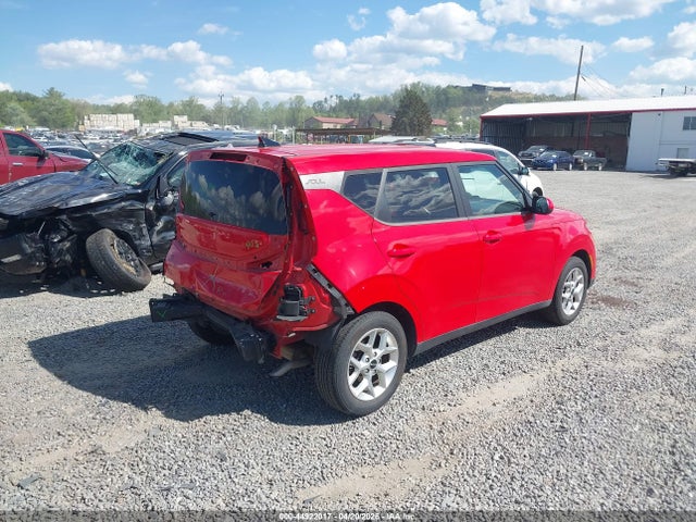 Kia Soul Lx