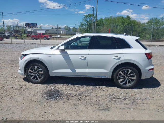 Audi Q5 Premium Plus 45 Tfsi S Line Quattro