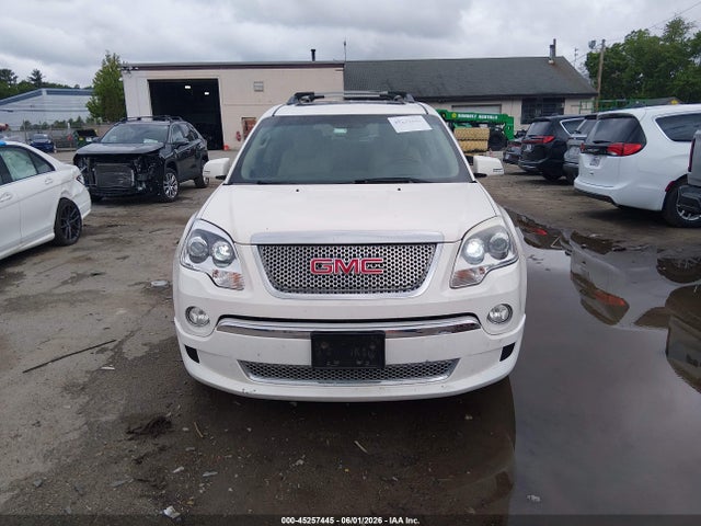 GMC Acadia Denali