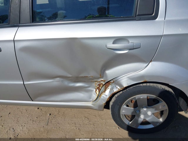 Chevrolet Aveo 1lt
