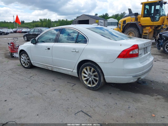 Volvo S80 T5