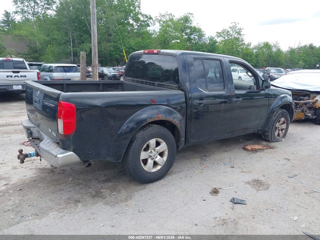 Nissan Frontier Sv