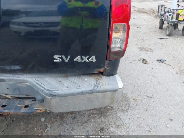 Nissan Frontier Sv