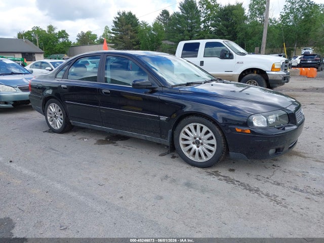 Salvage Volvo S80 Image