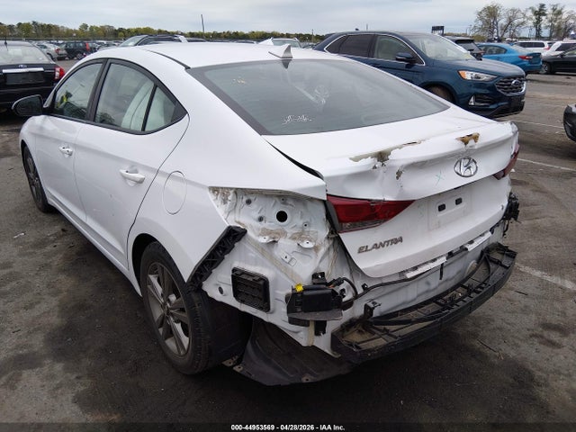 Hyundai ELANTRA Sel