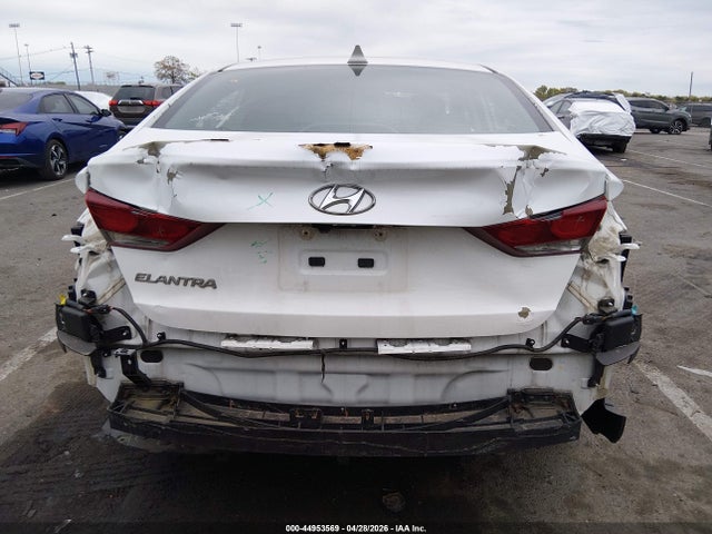 Hyundai ELANTRA Sel