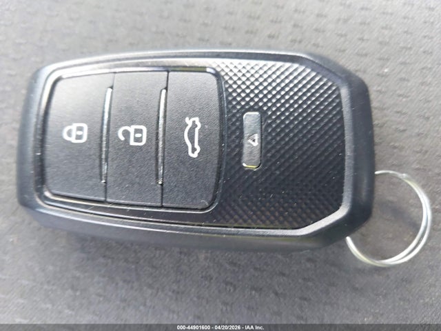 Toyota Prius L Eco