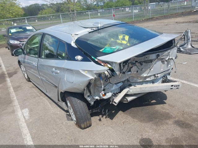 Toyota Prius L Eco