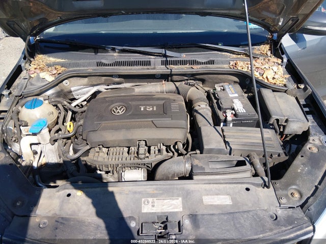 Volkswagen Jetta 1.8t Se