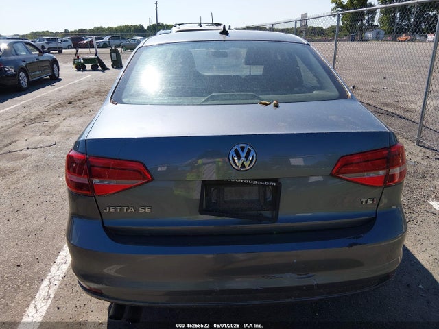 Volkswagen Jetta 1.8t Se