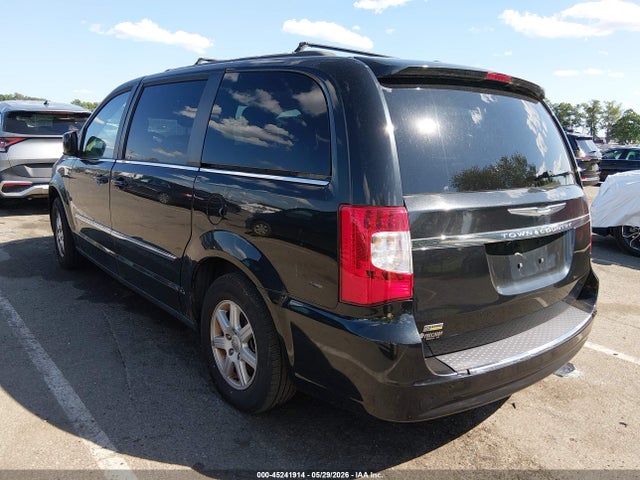 Chrysler Town & Country Touring