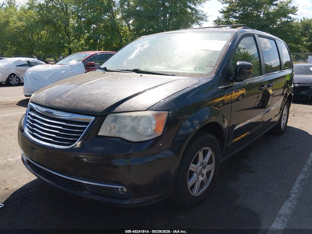 Chrysler Town & Country Touring