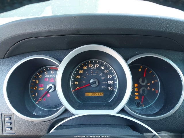 Toyota 4Runner Limited V8