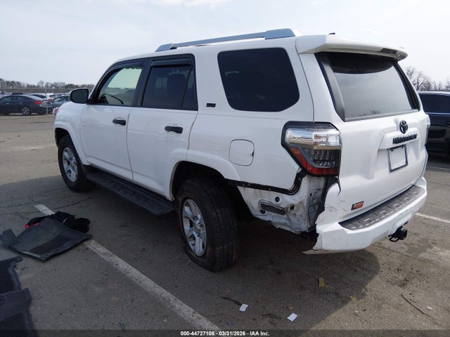 Toyota 4Runner Sr5
