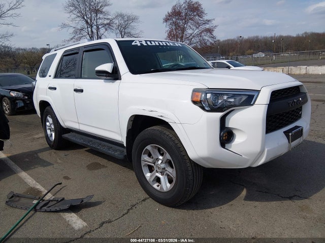 Salvage Toyota 4Runner Image